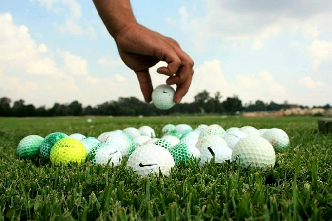 Comparaison Et Examen De La Vitesse Callaway Supersoft Vs Titleist Quelle Balle De Golf Est La Meilleure?